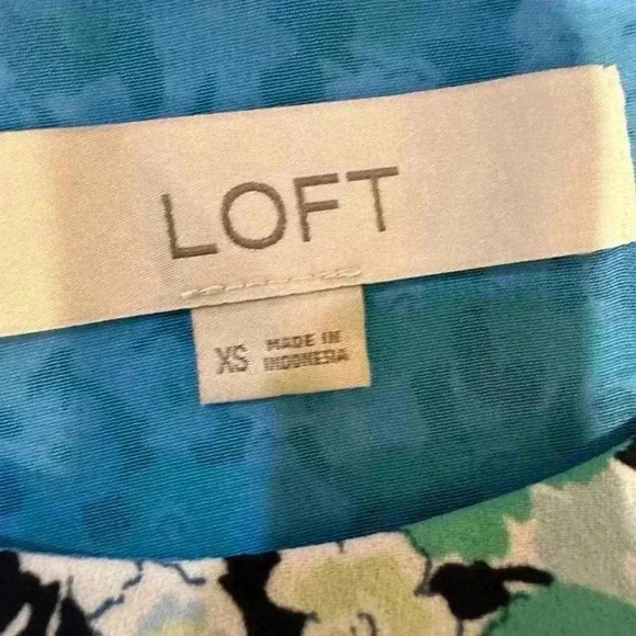 Loft Floral Lined Tank Size XS - Picture 3 of 6
